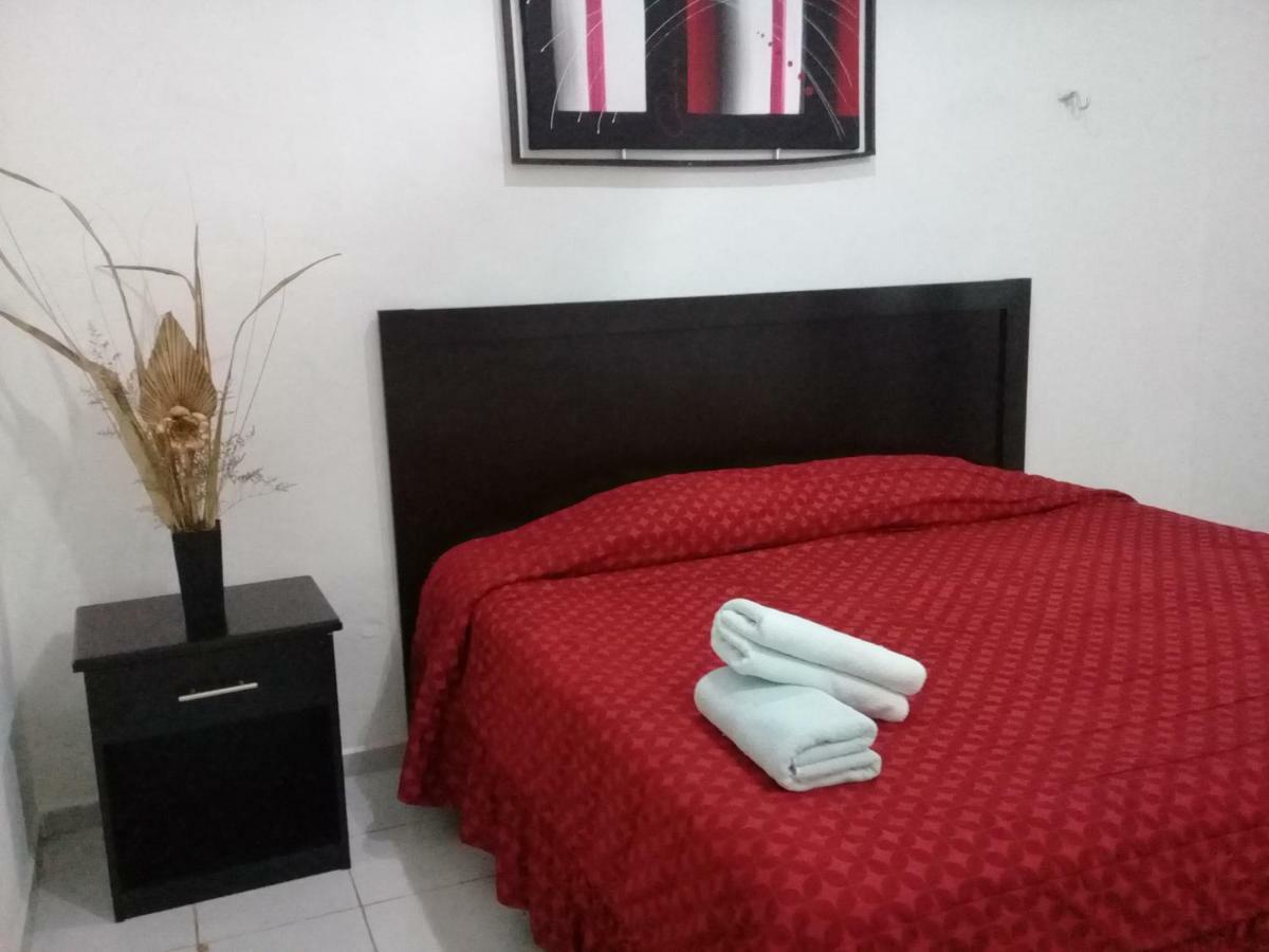 Hotel 41 Valladolid Valladolid  Kültér fotó