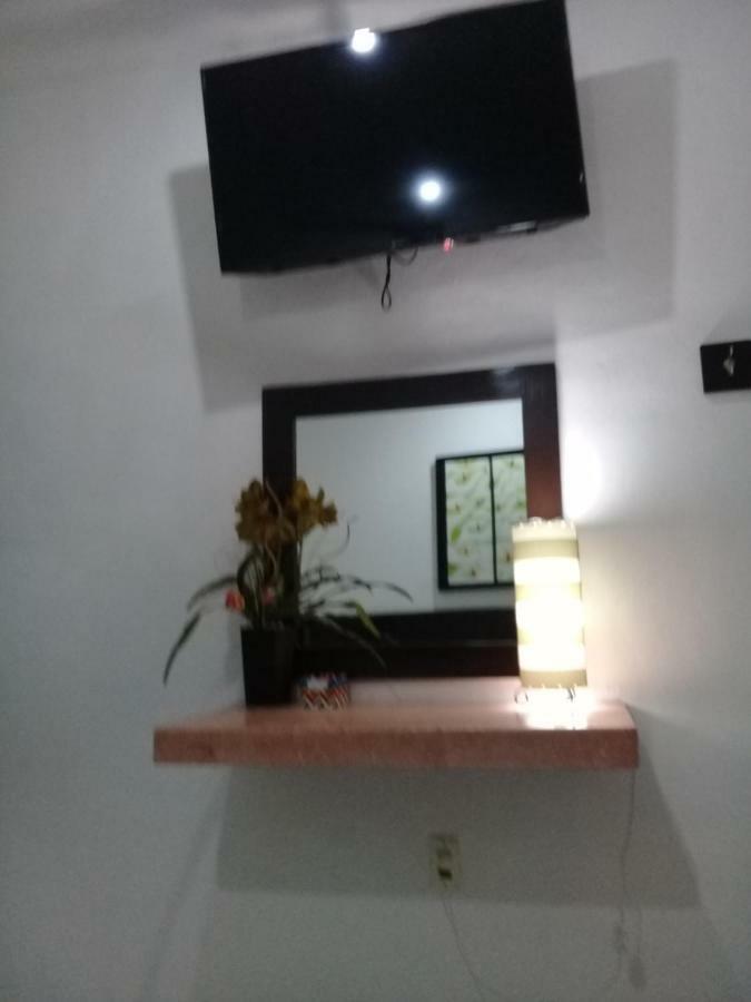 Hotel 41 Valladolid Valladolid  Kültér fotó