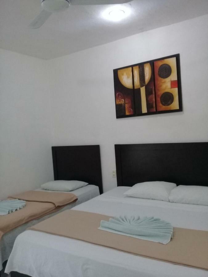 Hotel 41 Valladolid Valladolid  Kültér fotó
